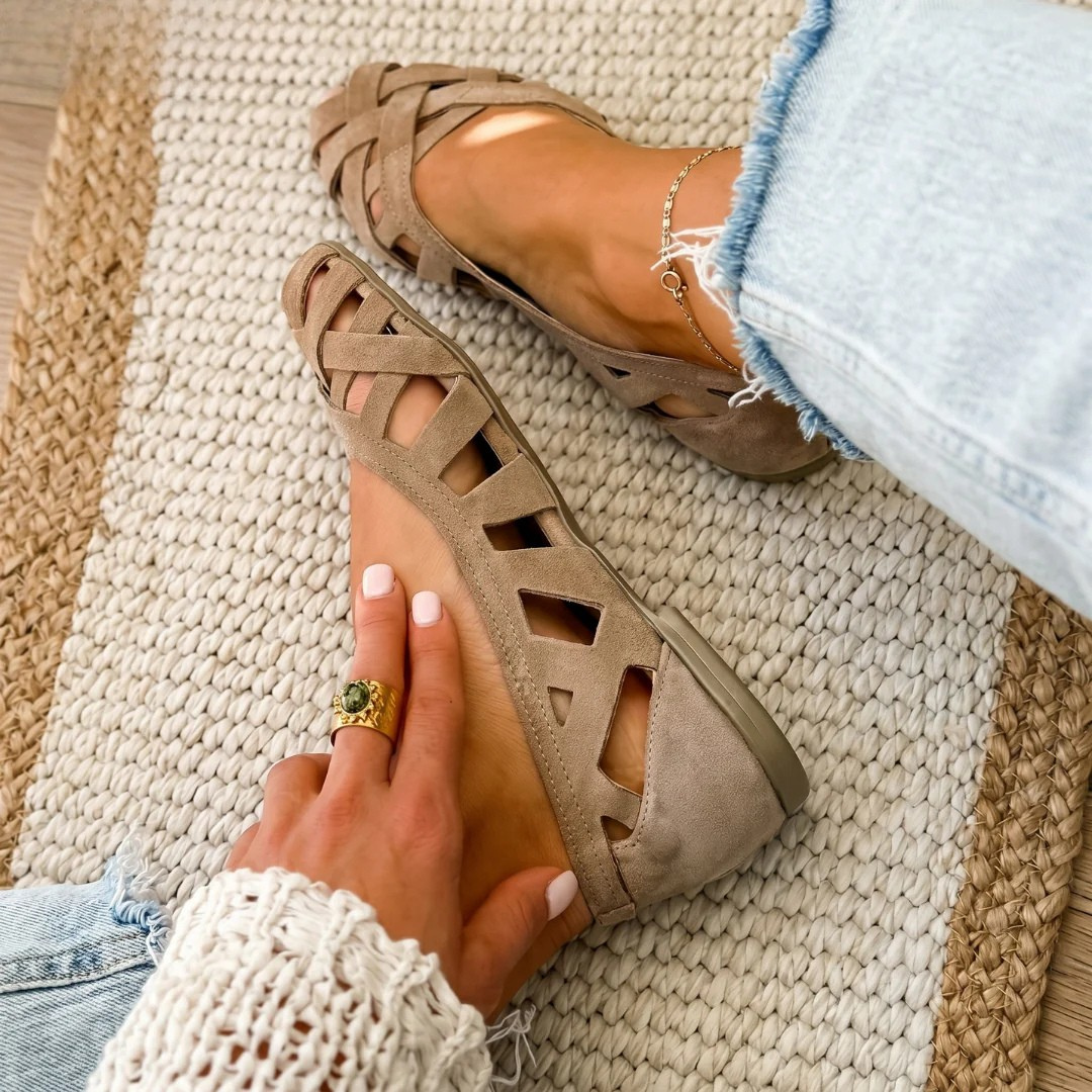 Jenefer™ Lightweight Comfort Sandals